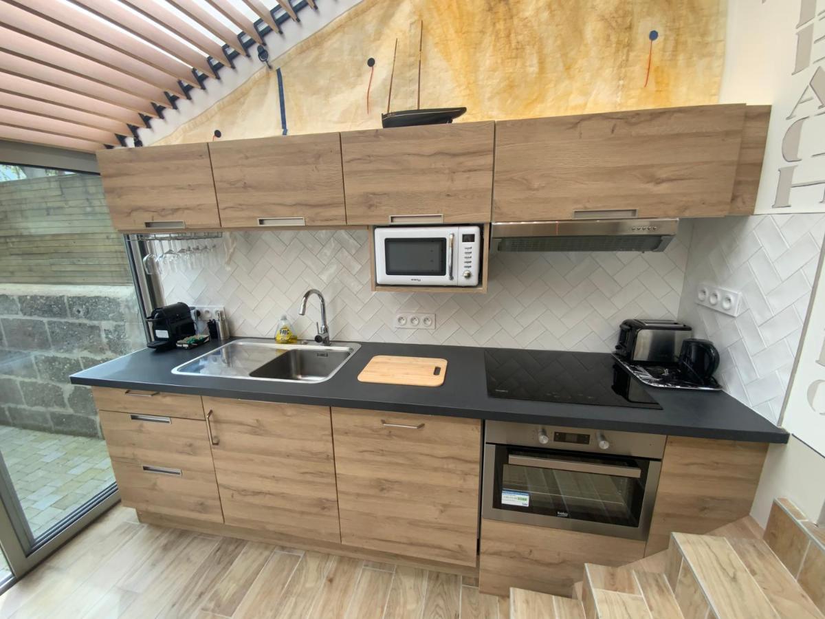 Holiday home Maison Bord De « le Bateau Ivre »